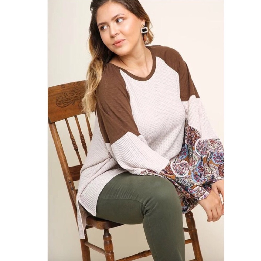 🌷 + Color Block Contrast Sleeve Tunic